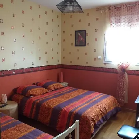 Chambres D'Hotes : Chez Mamie Riclaude Orsan Exterior foto